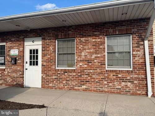 ste-c-2333 Whitehorse Mercerville Rd, Hamilton, NJ, 08619-1946 | Card Image