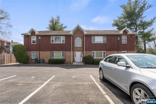 130 Sherwood Ave, Paterson, NJ, 07502-1854 | Card Image