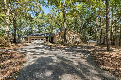 717 Porters Neck Rd, Wilmington, NC, 28411-7613 | Card Image