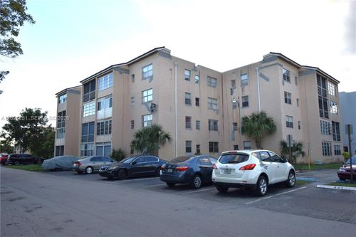 414l-2850 Somerset Dr, Lauderdale Lakes, FL, 33311-9350 | Card Image