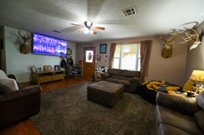 4 | Image 7