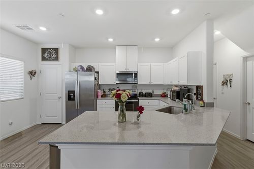 unit-2-4760 Equinox Sky Ave, North Las Vegas, NV, 89084-2714 | Card Image