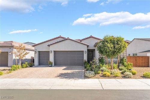 2674 Summit Springs St, Henderson, NV, 89044-1809 | Card Image