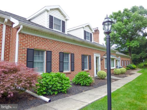 2006 Wyntre Brooke Drive Sw, YORK, PA, 17403 | Card Image