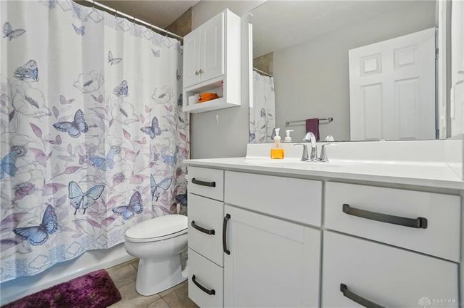 578 Bellasera Dr, House other with 4 bedrooms, 3 bathrooms and null parking in Dayton OH | Image 48