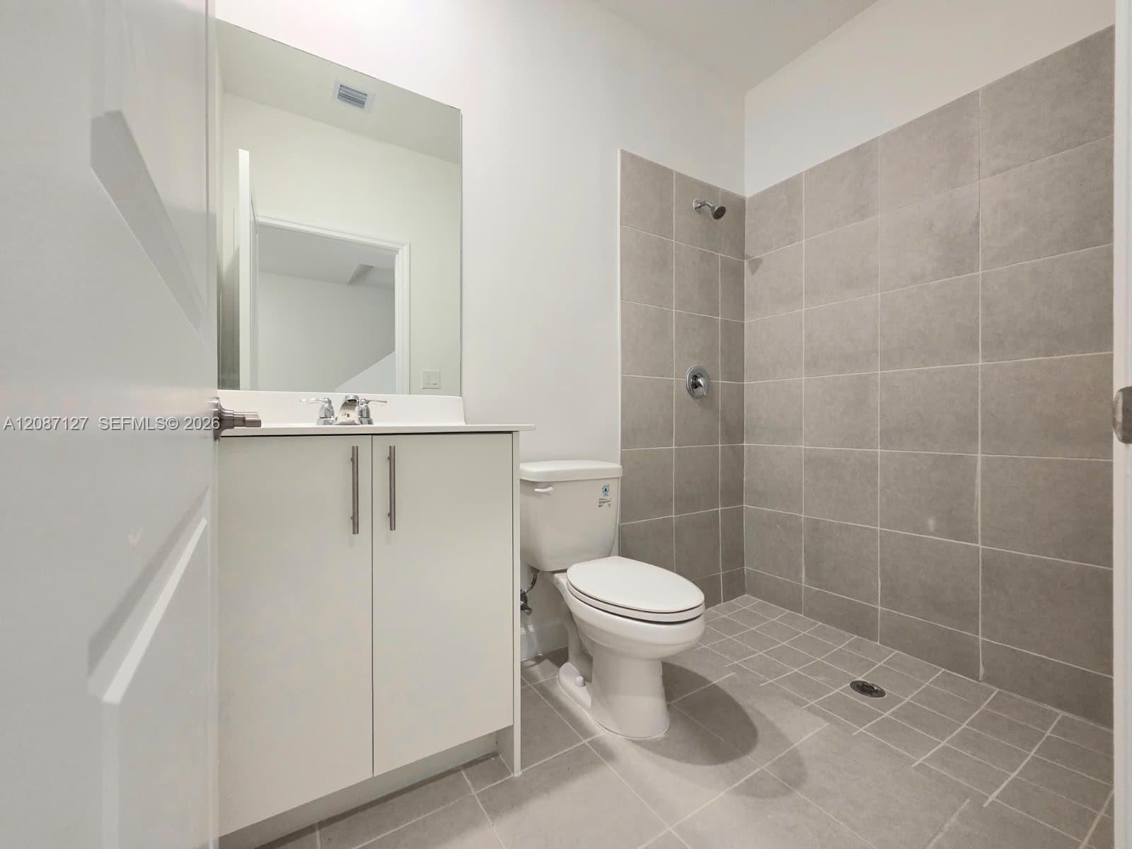 Residential Lease in Miami 5