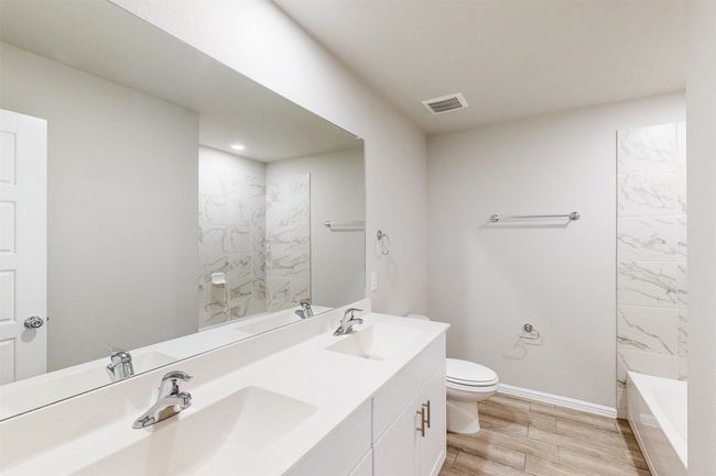 1106 Linwood Dr, House other with 4 bedrooms, 2 bathrooms and null parking in Justin TX | Image 10