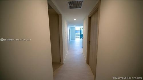 unit-4905-1000 Brickell Plz, Miami, FL, 33131-3880 | Card Image