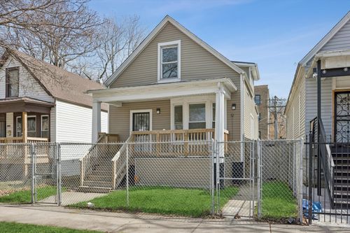 7845 Ingleside Ave, Chicago, IL, 60619-3215 | Card Image