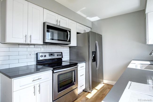 9564 W 75 Th Way, House other with 5 bedrooms, 2 bathrooms and 2 parking in Arvada CO | Image 10