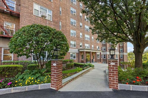 apt-6j-280 Collins Ave, Mount Vernon, NY, 10552-1712 | Card Image