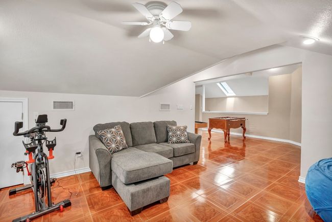 124 Bridgepoint Dr, House other with 4 bedrooms, 4 bathrooms and 2 parking in Kingsland TX | Image 26