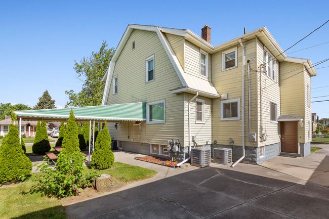 UNIT1-MAIN-LEVEL - 4205 18 Th St, Home with 2 bedrooms, 1 bathrooms and null parking in Wyandotte MI | Image 23