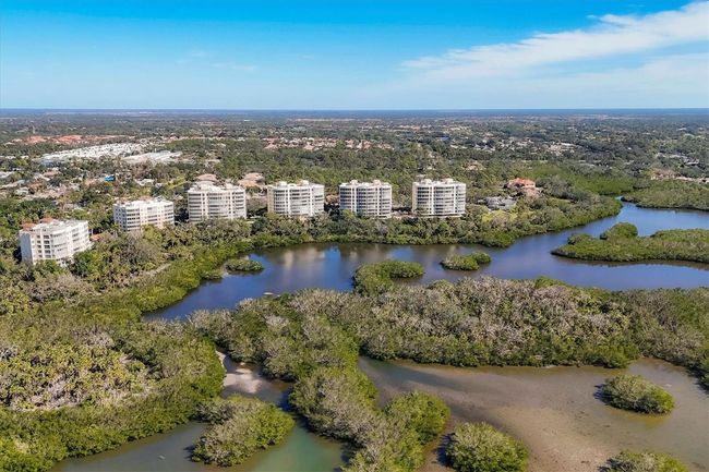 APT-604 - 393 N Point Rd, Condo with 3 bedrooms, 3 bathrooms and null parking in OSPREY FL | Image 4