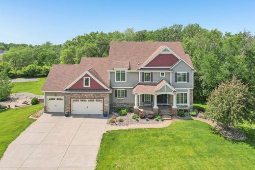 15758 Austin St Ne, Ham Lake, MN, 55304-4885 | Card Image