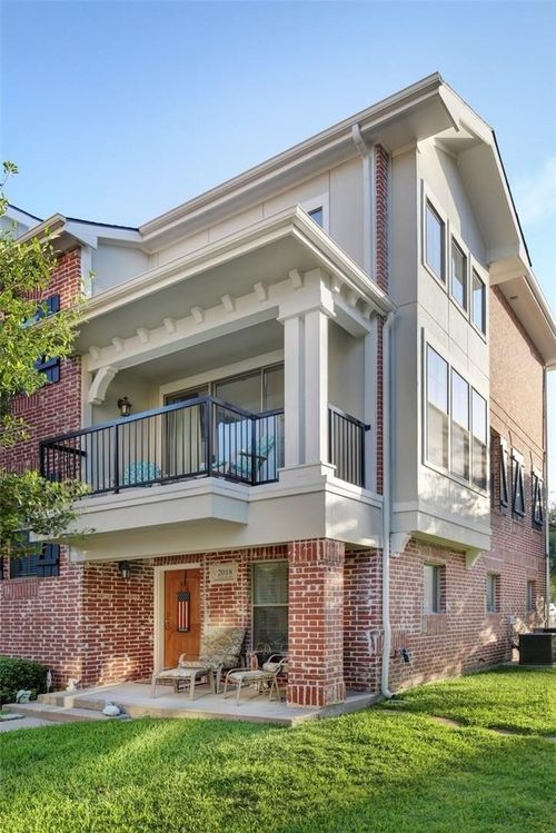 2018 Azure Pointe, Richardson, TX, 75080-8402 | Card Image