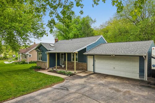 3460 High Rd, Hartford, WI, 53027-9526 | Card Image