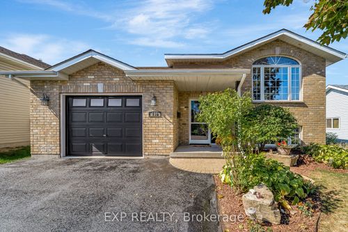130 Finch Dr, Belleville, ON, K8P5L4 | Card Image