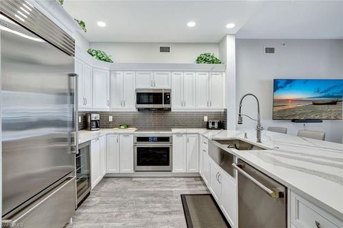 103-770 Bentwater Cir, NAPLES, FL, 34108 | Card Image