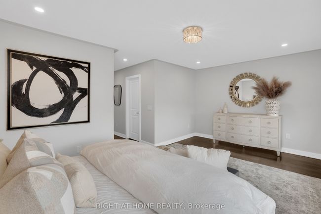 154 Anchusa Dr, House attached with 4 bedrooms, 4 bathrooms and 3 parking in Richmond Hill ON | Image 22