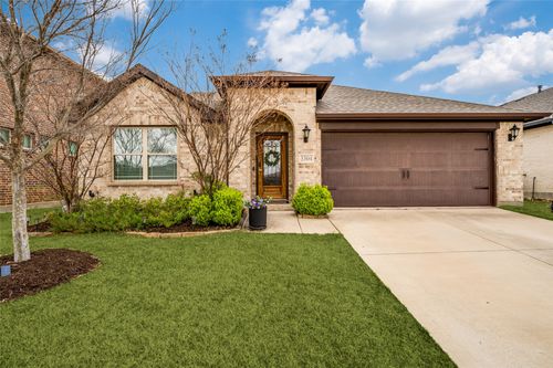 3304 Adobe Vis, Aubrey, TX, 76227-2522 | Card Image