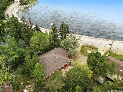 306 Lake Ave, Manitou Beach, SK, S0K4T1 | Card Image