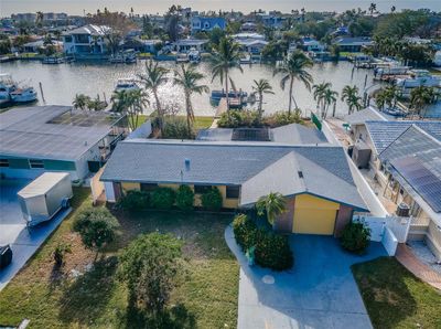 12000 6 Th Street E, House other with 3 bedrooms, 2 bathrooms and null parking in TREASURE ISLAND FL | Image 3