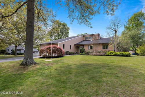 10 Old Farm Rd, Tinton Falls, NJ, 07724-3271 | Card Image