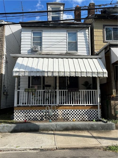 61 Sycamore St, Etna, PA, 15223-2236 | Card Image