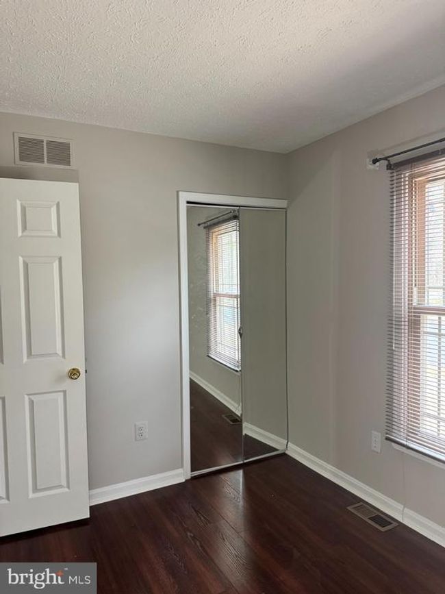 7869 Wenwell Ct, House other with 4 bedrooms, 2 bathrooms and null parking in PASADENA MD | Image 12