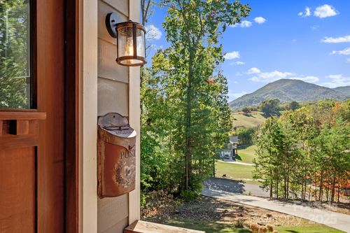 9 Oak Mountain Dr, Leicester, NC, 28748-8857 | Card Image