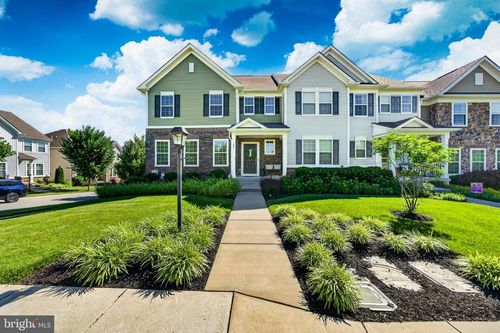 231 Hanover Ct, CHESTER SPRINGS, PA, 19425-2937 | Card Image