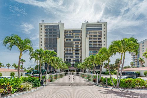 901-3100 N Highway A1a, Hutchinson Island, FL, 34949-8833 | Card Image