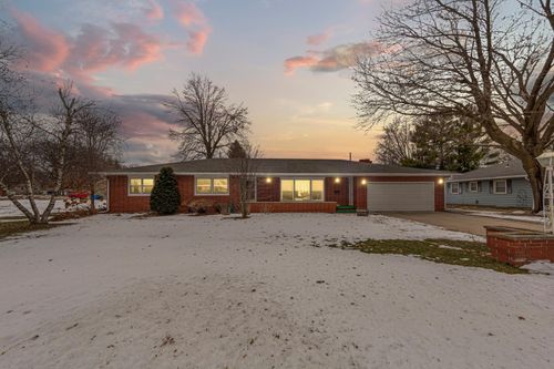 421 Mcindoe St, Owatonna, MN, 55060-3434 | Card Image