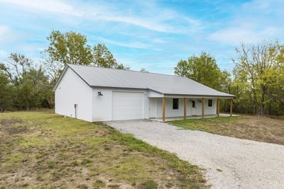 1678 Ks Hwy 99 Highway, Home with 2 bedrooms, 1 bathrooms and null parking in Howard KS | Image 3