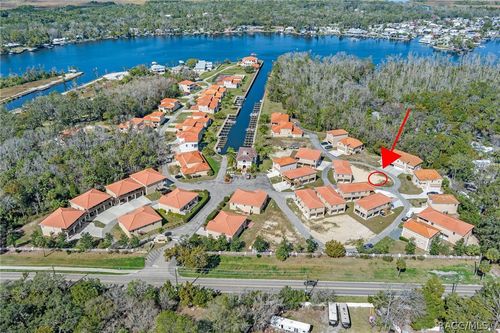 10228 W Middleburg Loop, HOMOSASSA, FL, 34448-3861 | Card Image