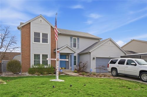 4908 Wicklow Dr, Middletown, OH, 45042-4016 | Card Image