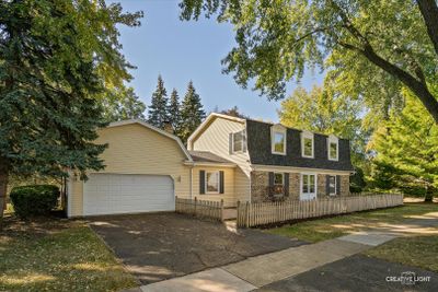 2018 Williamsburg Avenue, House other with 5 bedrooms, 2 bathrooms and 2 parking in Geneva IL | Image 2