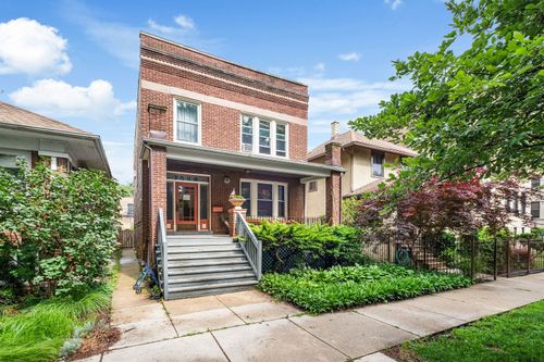 7529 N Winchester Ave, Chicago, IL, 60626-7123 | Card Image