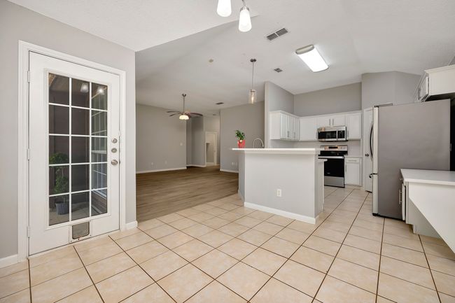 3717 Broken Pine Trl, House other with 4 bedrooms, 2 bathrooms and null parking in Fort Worth TX | Image 10