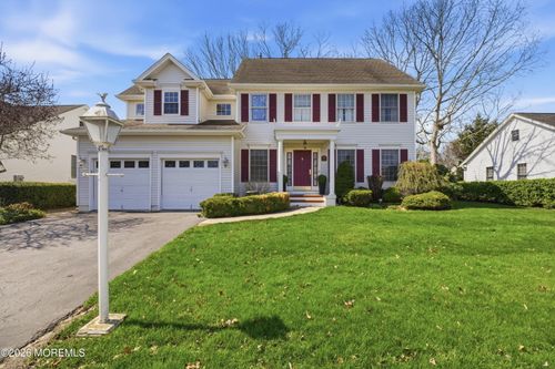 352 Chestnut Dr, MANAHAWKIN, NJ, 08050-3063 | Card Image