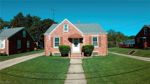 2414 Watson Ave, Alliance, OH, 44601-5037 | Card Image