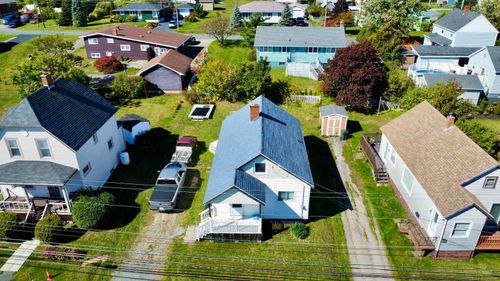 18 Highland St, House with 3 bedrooms, 1 bathrooms and null parking in Glace Bay NS | Card Image