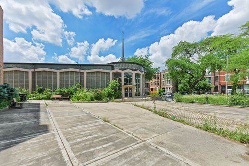 2501 W Thomas St, Chicago, IL, 60622-3407 | Card Image