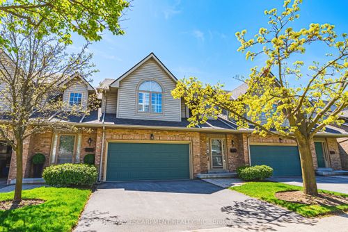 9-3333 New St, Burlington, ON, L7N1N1 | Card Image