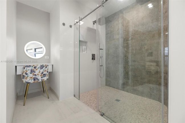 3910 Ne 27 Th Ter, House other with 4 bedrooms, 3 bathrooms and null parking in Lighthouse Point FL | Image 34