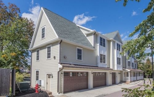 4-185 Morris St, Morristown, NJ, 07960-7490 | Card Image