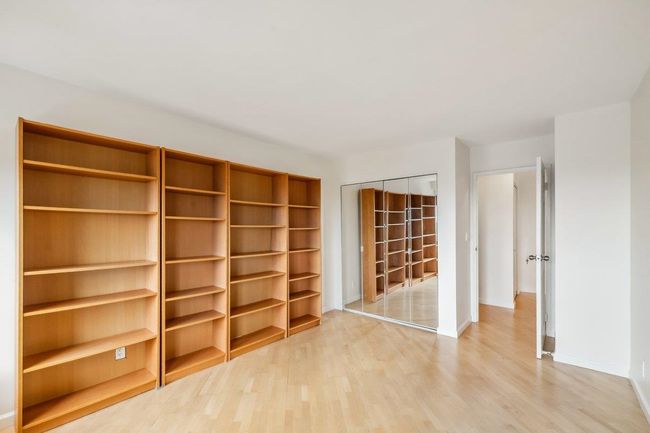 APT-1822 - 300 Winston Dr, Condo with 3 bedrooms, 3 bathrooms and null parking in Cliffside Park NJ | Image 19