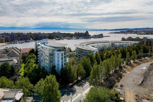 107-68 Songhees Rd, Victoria, BC, V9A0A3 | Card Image