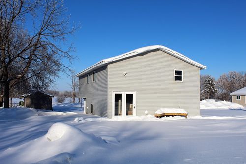 271 1st Street, Roscoe, MN, 56371 | Card Image